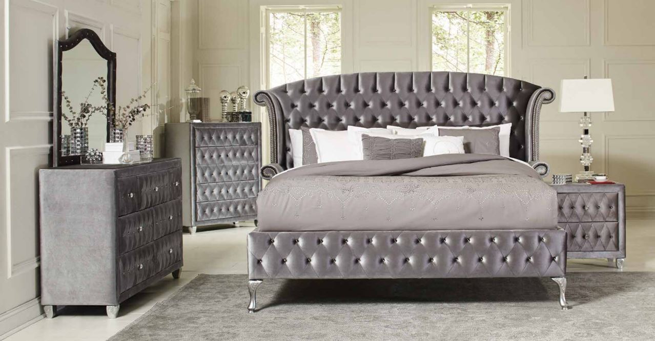 Diamond Palace King Bedroom Set